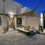 Alia Mansion By K&k * Megalochori (Santorini)