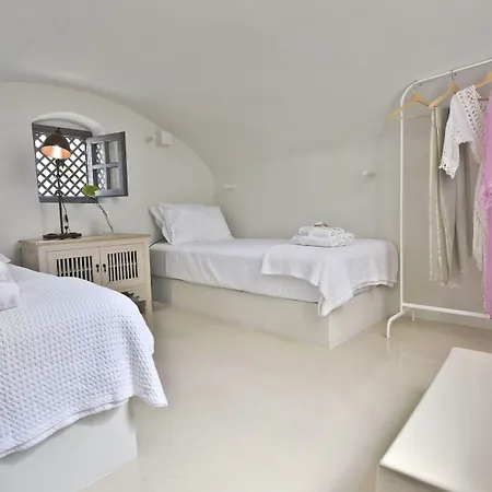 Alia Mansion By K&k Villa