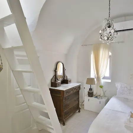 Alia Mansion By K&k *