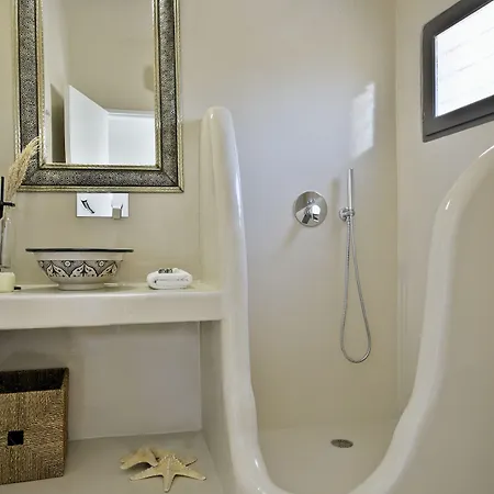 Alia Mansion By K&k Villa *