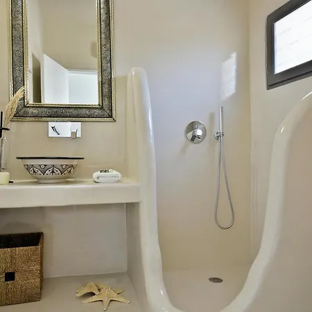 Alia Mansion By K&k * Megalochori (Santorini)