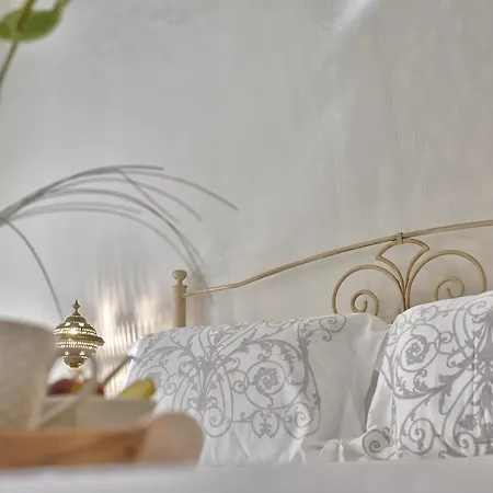 Alia Mansion By K&k * Megalochori (Santorini)