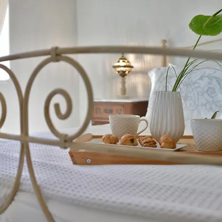 Alia Mansion By K&k Villa *