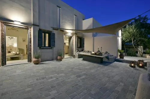 Alia Mansion By K&k Мегалохори