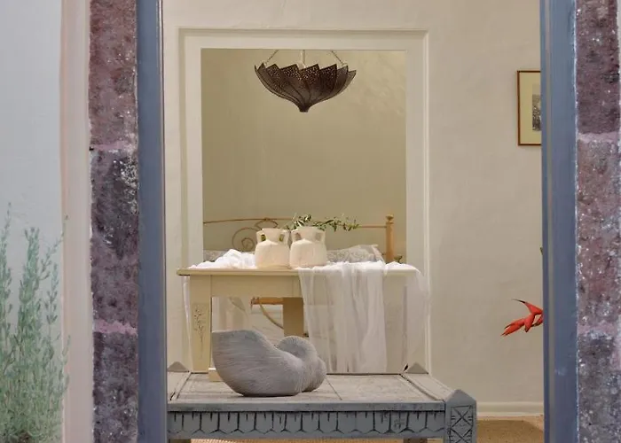 Alia Mansion By K&k Мегалохори