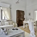 Alia Mansion By K&k Megalochori (Santorini)